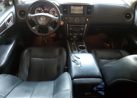 2013 Nissan Pathfinder S z USA, uszkodzony, nr VIN 5N1AR2MN1DC650127